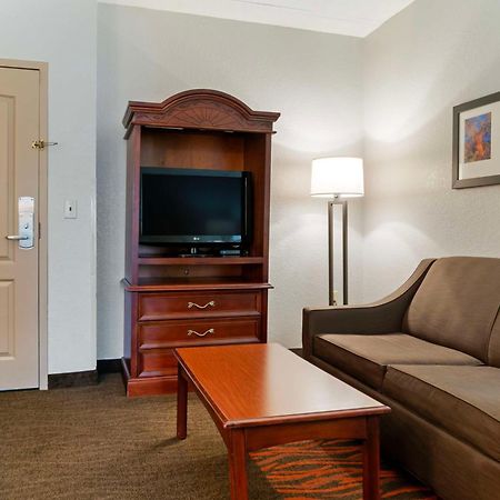 Best Western Executive Inn & Suites Гранд-Рапидс Экстерьер фото