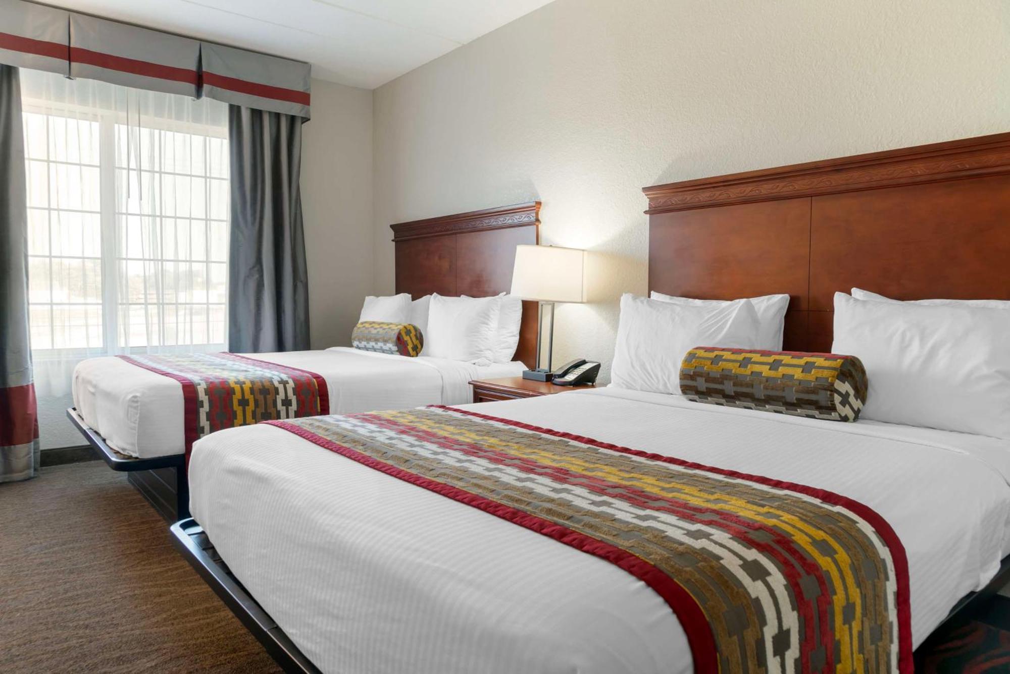 Best Western Executive Inn & Suites Гранд-Рапидс Экстерьер фото