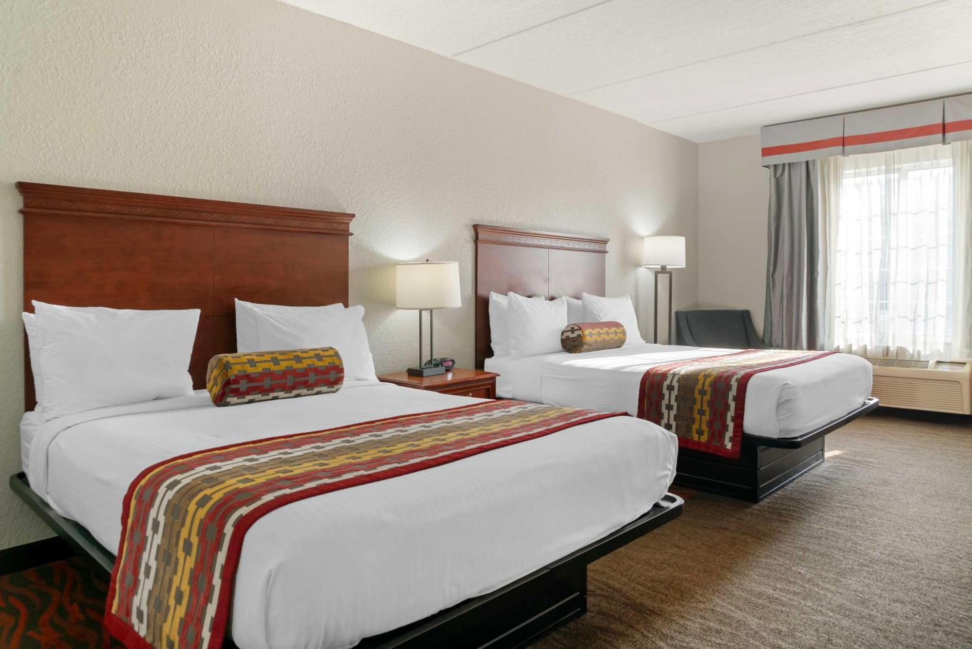 Best Western Executive Inn & Suites Гранд-Рапидс Экстерьер фото