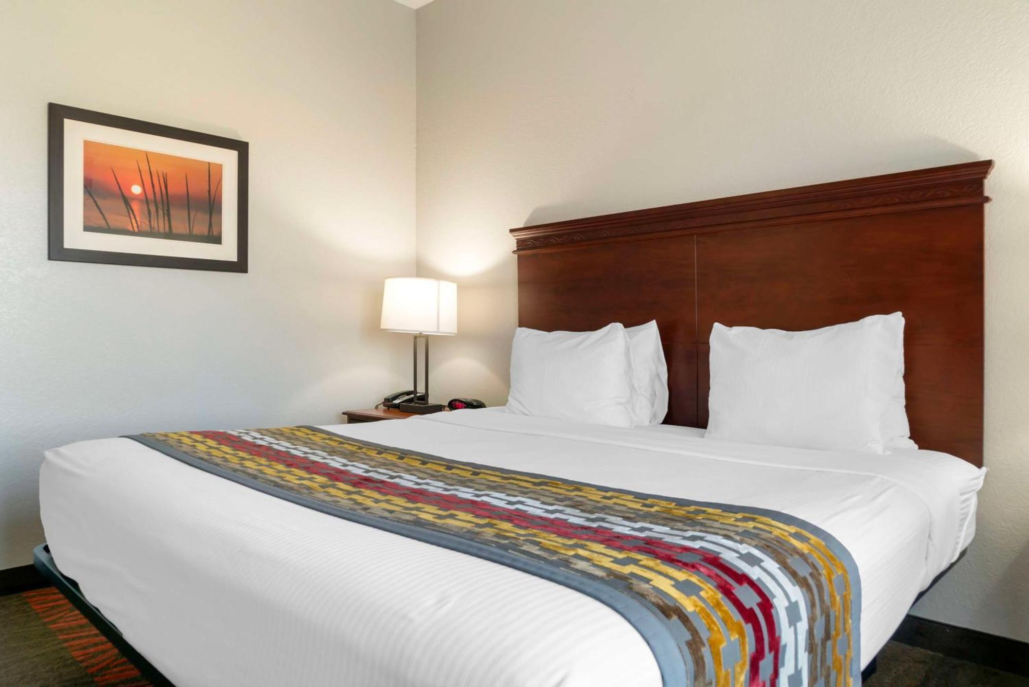 Best Western Executive Inn & Suites Гранд-Рапидс Экстерьер фото