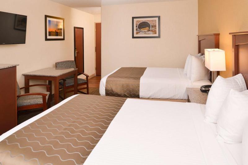 Best Western Executive Inn & Suites Гранд-Рапидс Экстерьер фото